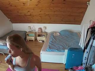 Horny Models camsoda voyeurcam-julmodels-whitebed-2