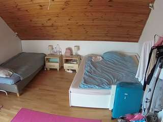 Reallifecam Villa House camsoda voyeurcam-julmodels-whitebed-2