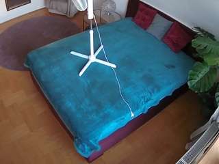 Cam To Cam Models camsoda voyeurcam-julmodels-whitebed-2