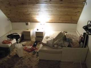 voyeurcam-julmodels-whitebed-2 from CamSoda