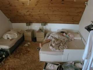 Julmodels Bedroom-C2