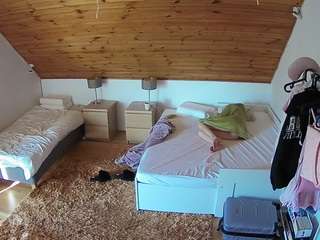 voyeurcam-julmodels-... webcam