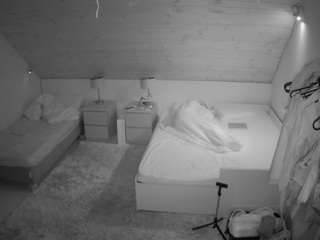 voyeurcam-julmod... Live Webcam on CamSoda