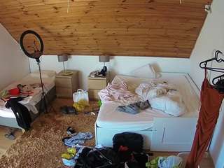 voyeurcam-julmodels-... webcam