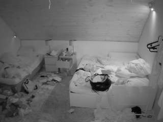 voyeurcam-julmod... Live Webcam on CamSoda