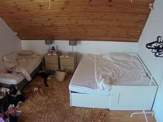 Live Sex Chat with Julmodels Bedroom-C2 (@voyeurcam-julmodels-whitebed-2)