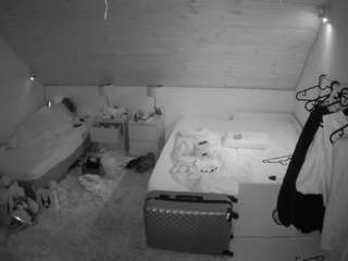 voyeurcam-julmodels-... webcam