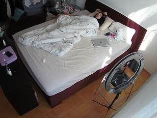 voyeurcam-julmod... Live Webcam on CamSoda