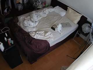 le modèle voyeurcam-julmodels-whitebed-2 est en webcam porno dans un show sur le site camsoda, il possède les tags suivants: athletic,brown eyes,hidden cam,julmodels-house,no drinking,no smoking,pov,sexwebcam,striptease,voyeur,hd