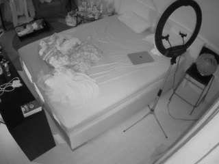 voyeurcam-julmod... Live Webcam on CamSoda