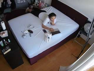 voyeurcam-julmodels-whitebed-2, female webcam model,  years old, on live webcam