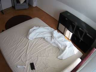 le modèle voyeurcam-julmodels-whitebed-2 est en webcam porno dans un show sur le site camsoda, il possède les tags suivants: athletic,brown eyes,hidden cam,julmodels-house,no drinking,no smoking,pov,sexwebcam,striptease,voyeur,hd