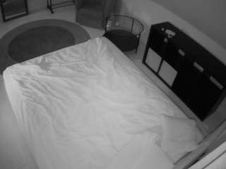 le modèle voyeurcam-julmodels-whitebed-2 est en webcam porno dans un show sur le site camsoda, il possède les tags suivants: athletic,brown eyes,hidden cam,julmodels-house,no drinking,no smoking,pov,sexwebcam,striptease,voyeur,hd