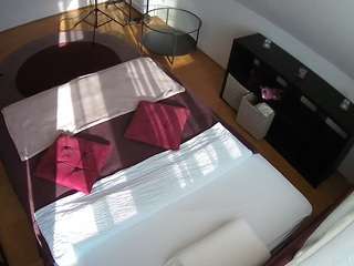 Julmodels Bedroom-C2 live webcam show