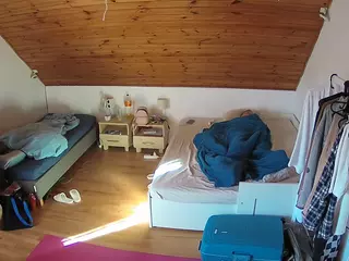 Julmodels Bedroom-C2's Live Sex Cam Show