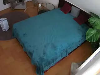 Julmodels Bedroom-C2's Live Sex Cam Show