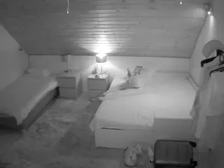 Julmodels Bedroom-C2's Live Sex Cam Show