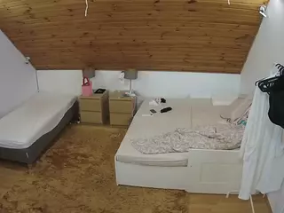 Julmodels Bedroom-C2's Live Sex Cam Show