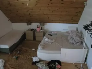 Julmodels Bedroom-C2's Live Sex Cam Show