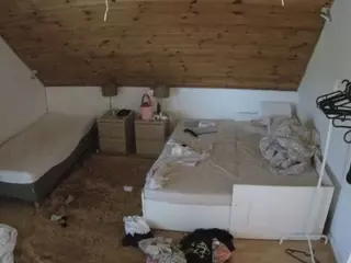 Julmodels Bedroom-C2's Live Sex Cam Show
