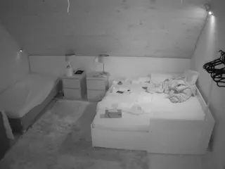 Julmodels Bedroom-C2's Live Sex Cam Show