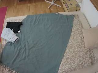 voyeurcam-julmodels-whitebed-3 Models Naked camsoda