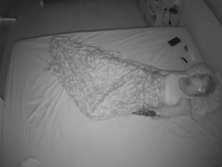 Ams Models Nude camsoda voyeurcam-julmodels-whitebed-3