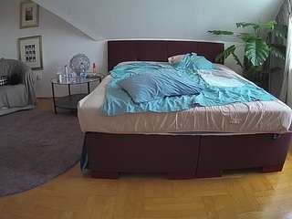 Alisonlilbaby camsoda voyeurcam-julmodels-whitebed-3