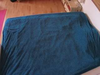 voyeurcam-julmodels-whitebed-3 Cam Model Direct camsoda