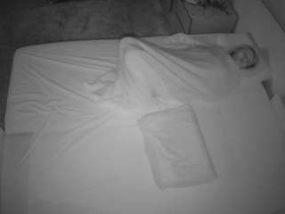 voyeurcam-julmod... Live Webcam on CamSoda