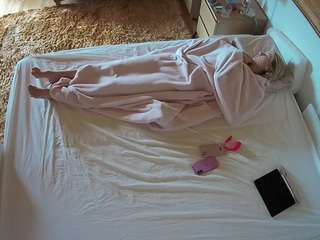 voyeurcam-julmod... Live Webcam on CamSoda