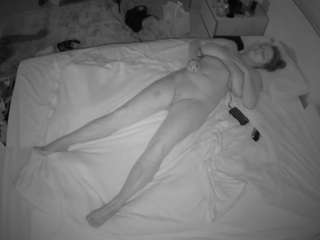 voyeurcam-julmodels-... webcam
