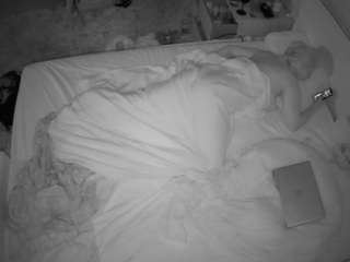 voyeurcam-julmod... Live Webcam on CamSoda