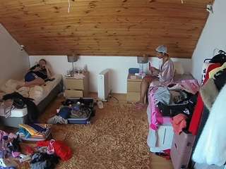 voyeurcam-julmodels-whitebed-3, female webcam model,  years old, on live webcam