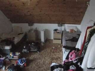 voyeurcam-julmodels-whitebed-3, recent webcam model, live from Camsoda