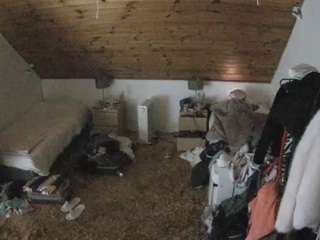 voyeurcam-julmodels-whitebed-3 webcam