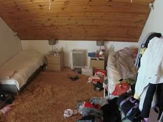 le modèle voyeurcam-julmodels-whitebed-3 est en webcam porno dans un show sur le site camsoda, il possède les tags suivants: ass,beautiful,bedroom,body massage,classy,flashing,julmodels-house,thong,voyeur,hd