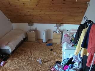 le modèle voyeurcam-julmodels-whitebed-3 est en webcam porno dans un show sur le site camsoda, il possède les tags suivants: ass,beautiful,bedroom,body massage,classy,flashing,julmodels-house,thong,voyeur,hd