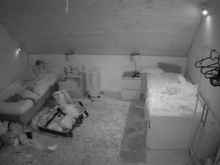 This model is live right now. voyeurcam-julmodels-whitebed-3