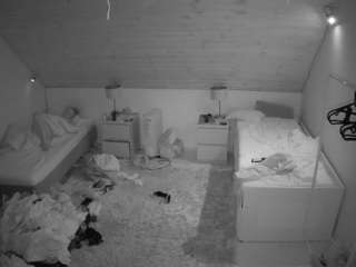 Julmodels Bedroom-C3 live cam — ass, beautiful, bedroom