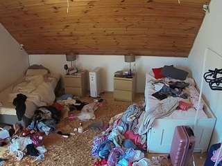 Julmodels Bedroom-C3 live cam — ass, beautiful, bedroom