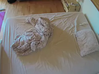 Julmodels Bedroom-C3's Live Sex Cam Show