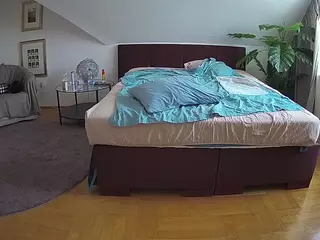 Julmodels Bedroom-C3's Live Sex Cam Show