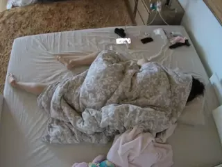 Julmodels Bedroom-C3's Live Sex Cam Show