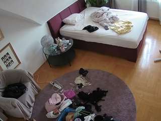 voyeurcam-julmodels-whitebed-4 Black Cam Models camsoda