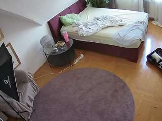 voyeurcam-julmodels-whitebed-4 Live Cam Model camsoda