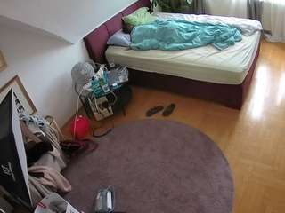 Amatuer Nude Model camsoda voyeurcam-julmodels-whitebed-4