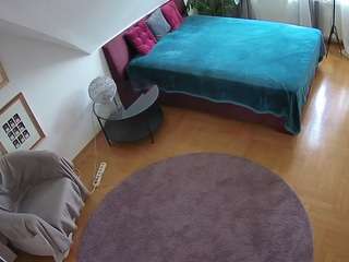 Voyeur Hose camsoda voyeurcam-julmodels-whitebed-4