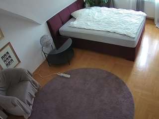 Chaturbate Be A Model camsoda voyeurcam-julmodels-whitebed-4