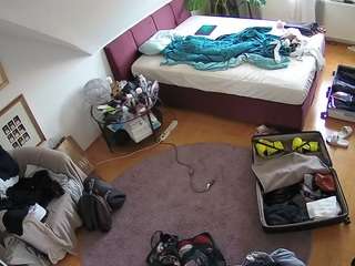 Female Cam camsoda voyeurcam-julmodels-whitebed-4